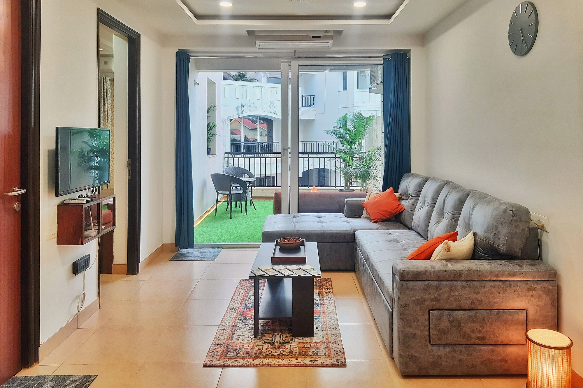 Iris by Akama Homes